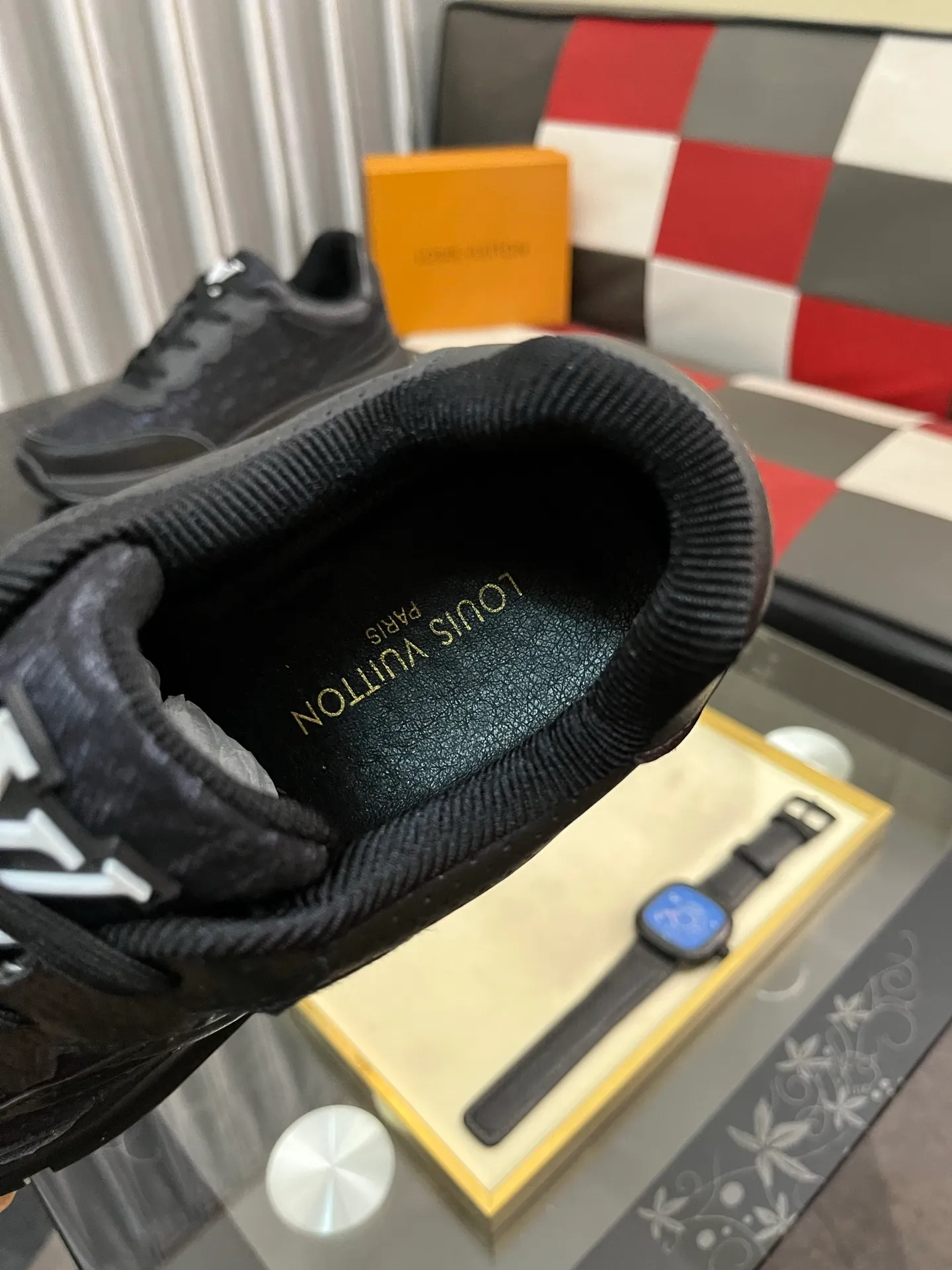 Men's shoes 💰458⌚️⌚️[Louis Vuitton LV] Dad shoes are popular casual sports shoes with outsole, breathable and comfortable, easy to walk, trendy men's versatile fly woven epoxy with ➕leather lining➕Gucci's popular original outsole, sports and running style, super comfortable. Size 38-443️⃣Colors available